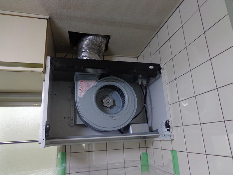 換気扇入れ替え