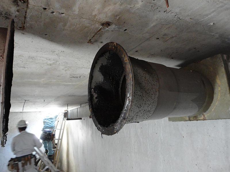 地下雨水ポンプ